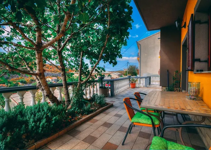 Apartment Lana